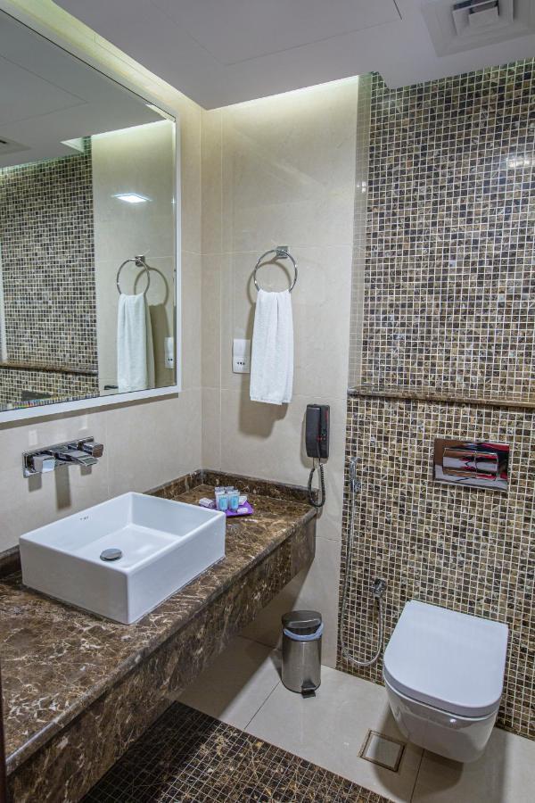 Gulf Inn Hotel Dubai Esterno foto